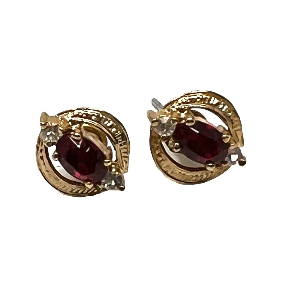 Stud Pierced Earrings Gold Tone Red‎ and Clear Crystal Stones